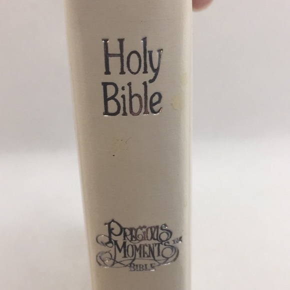 Precious Moments Bible Wedding Edition King James White Padded Cover - Picture 6 of 16